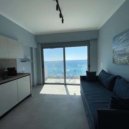 Charaki Sea Breeze Modern Studio With A Refreshing Balcony View Διαμέρισμα Εξωτερικό φωτογραφία