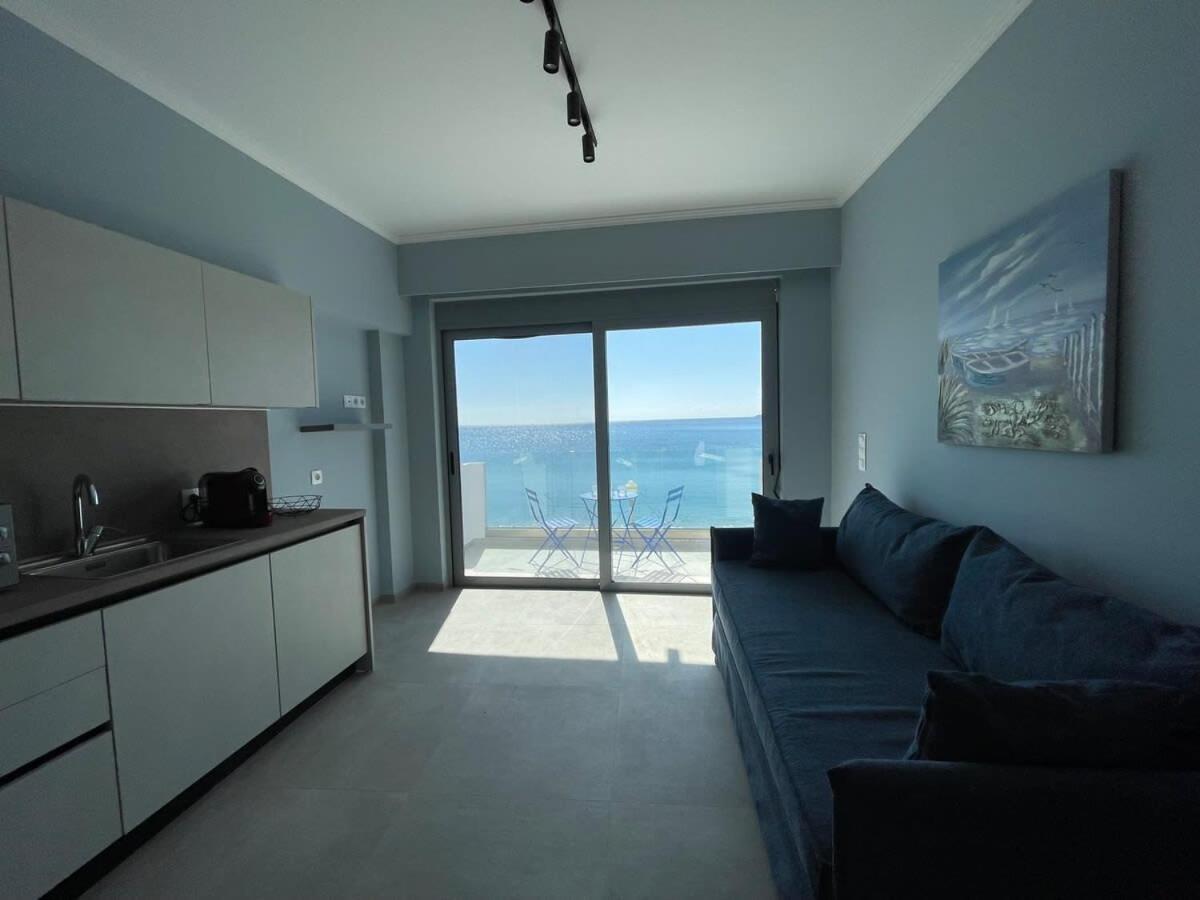 Charaki Sea Breeze Modern Studio With A Refreshing Balcony View Διαμέρισμα Εξωτερικό φωτογραφία